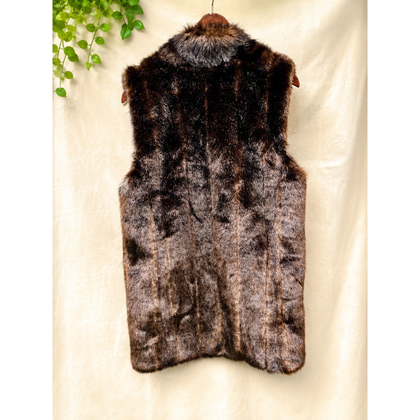 Donna Salyers Fabulous Furs Brown Faux Fur Longline Vest Size Medium — image 2 of 6